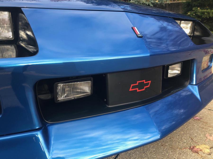 Детали экстерьера Chevrolet Camaro Z28 IROC-Z (1FP87) 1991 года  (фото 20 из 46)